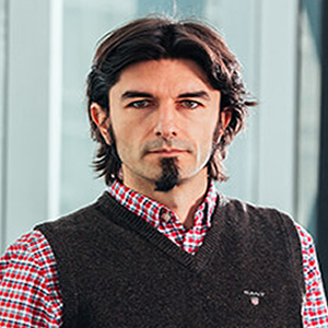Dejan Vukobratovic